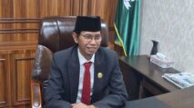 Ketua DPRD Kota Surabaya, Adi Sutarwijono menjelaskan tentang persiapan jelang Sidang Paripurna penyampaian pidato Walikota dan wakilnya.